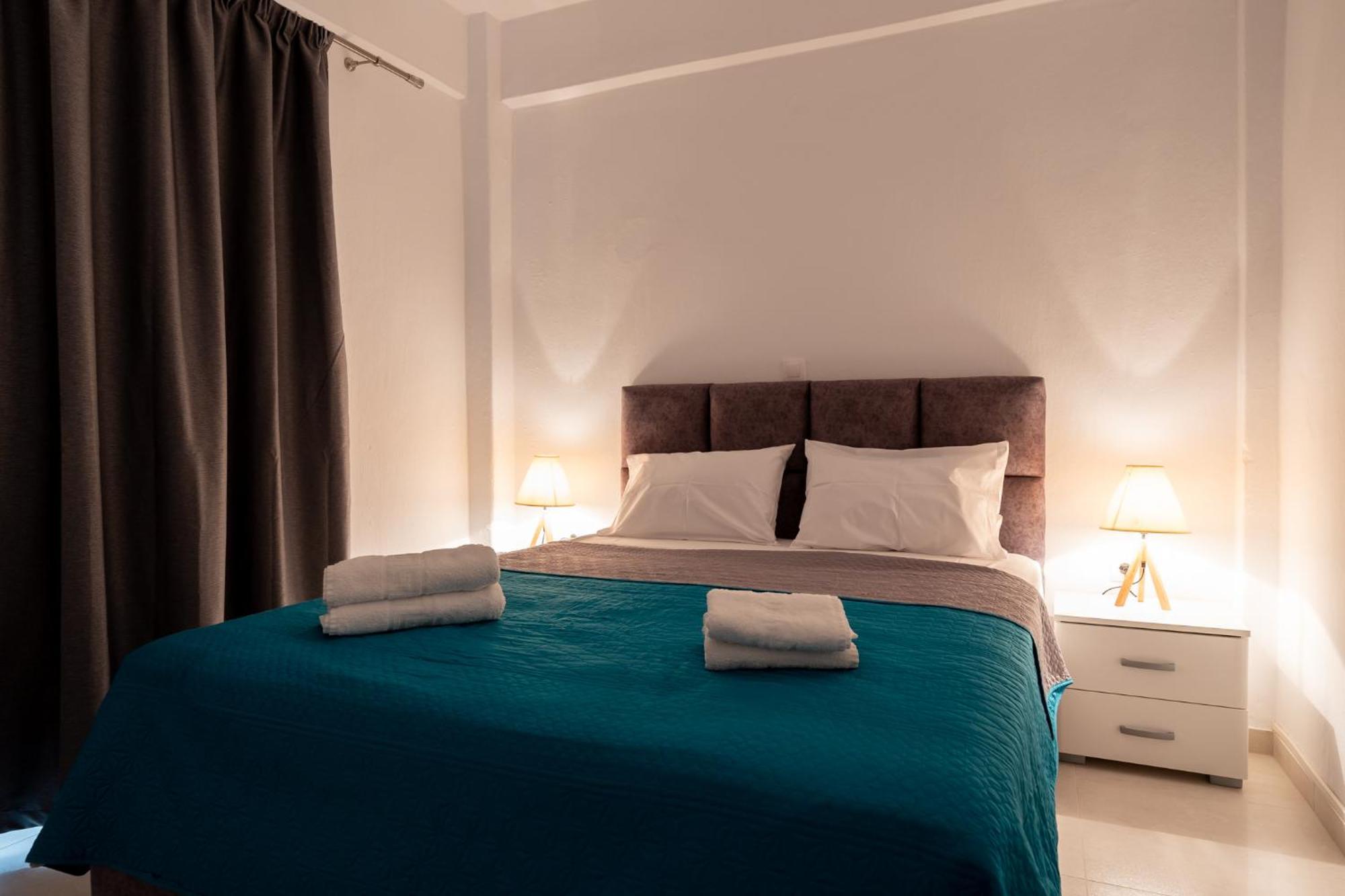 Square View Apartment *