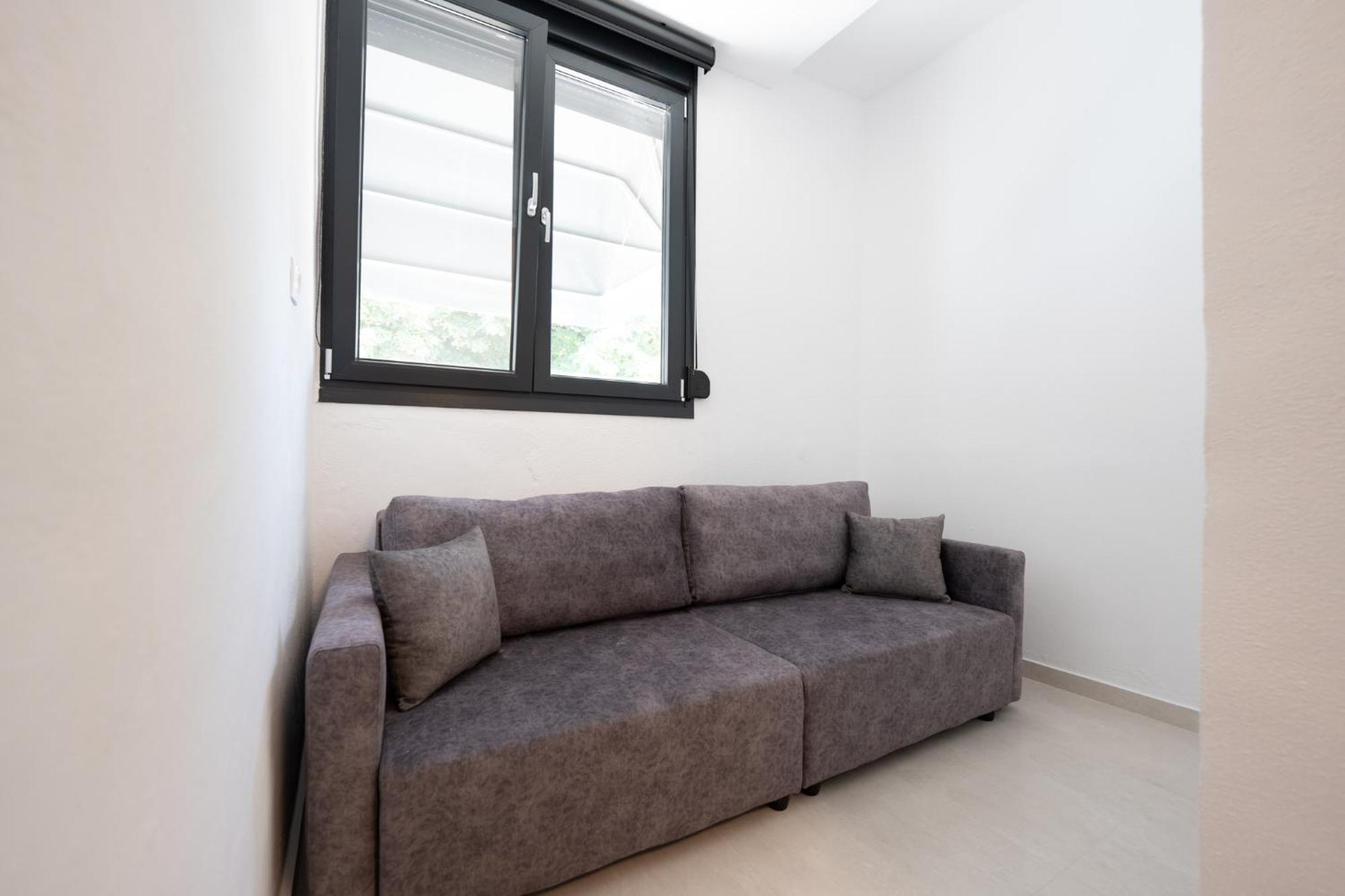 Square View Apartment