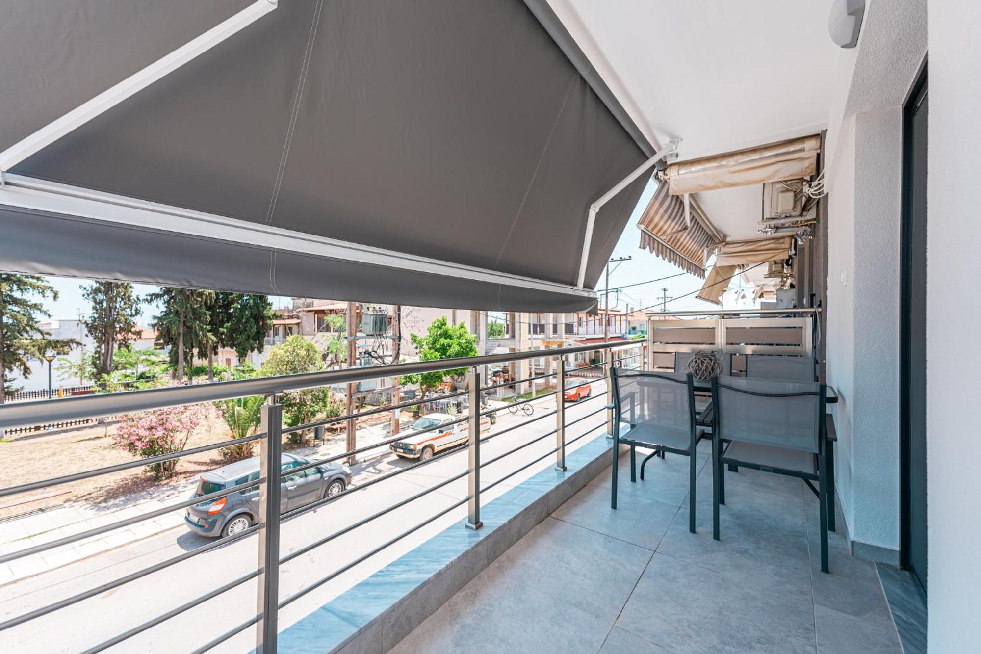 Apartment Square View
